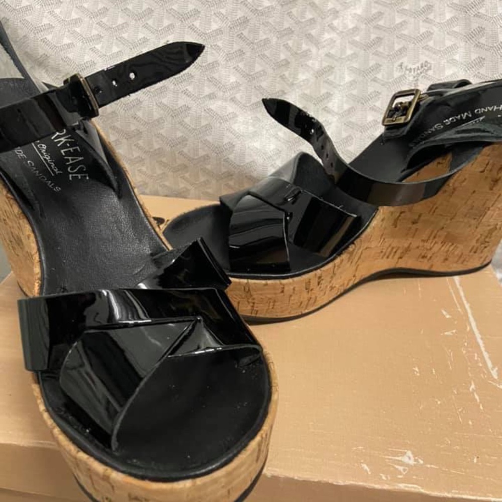 Kork Ease Patent and Cork wedges